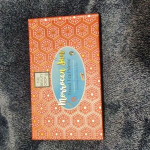 The Beauty Crop  Travel Tea face pallet